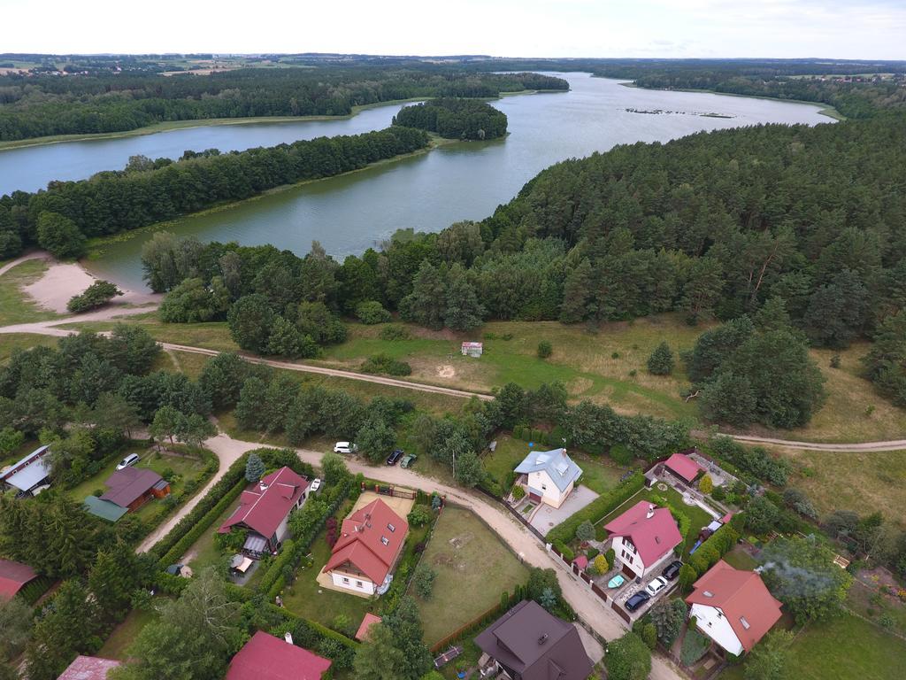 Cudodomek Na Mazurach W Woszczelach Kolo Elku Экстерьер фото